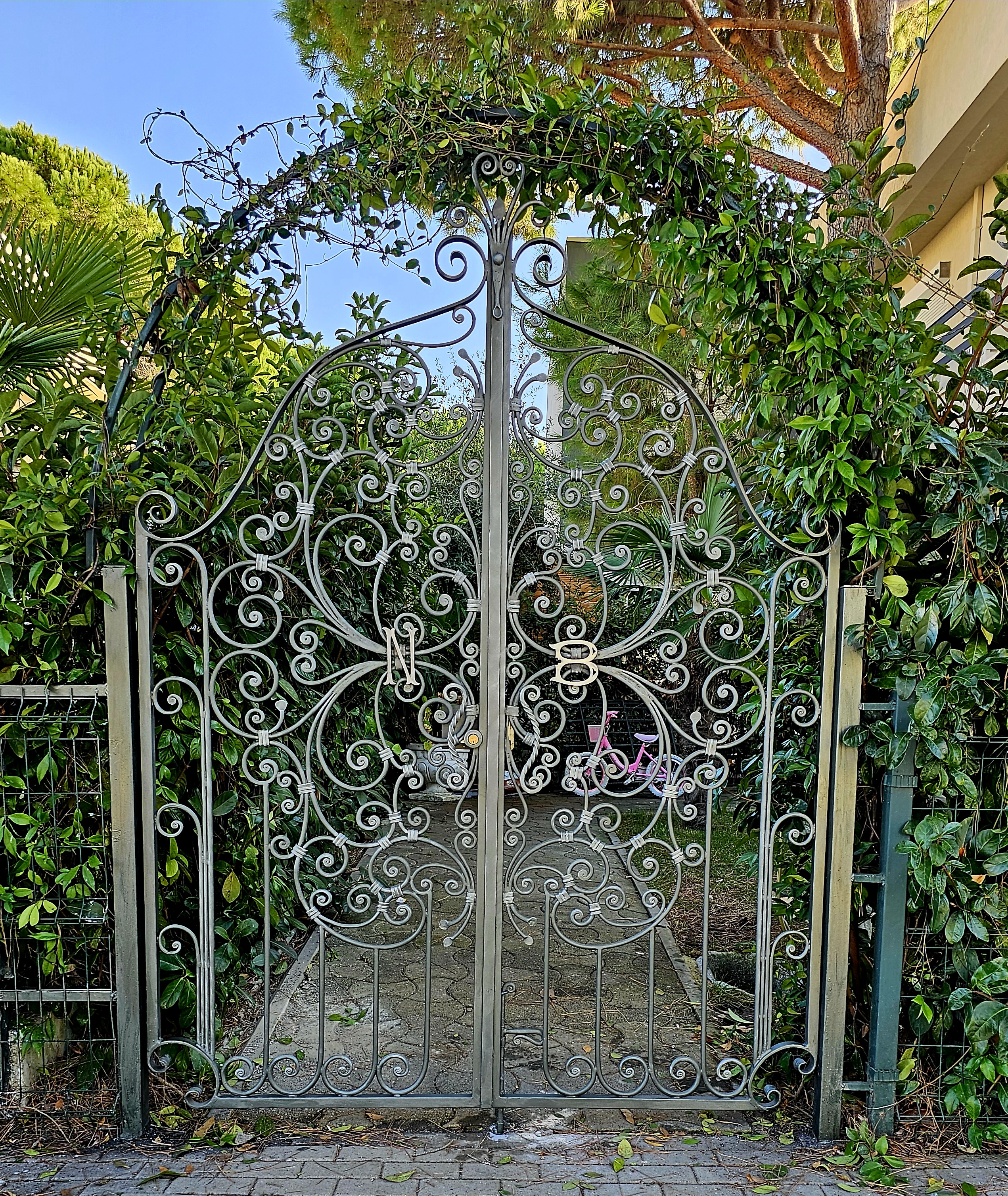 METAL work