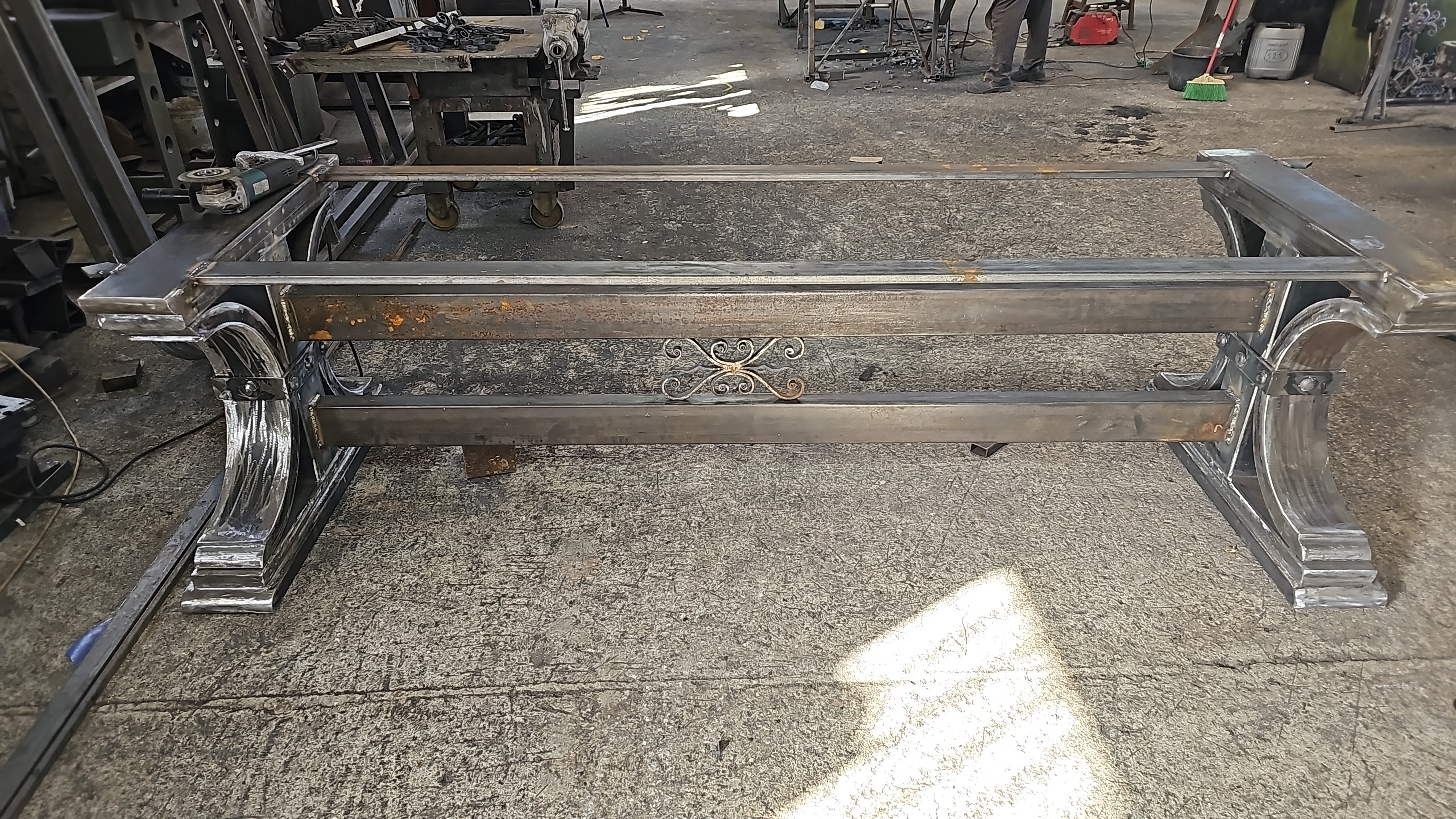 METAL work